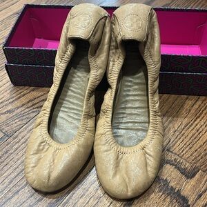 Tory Burch tan  Leather Ballet Flats Size 6.5